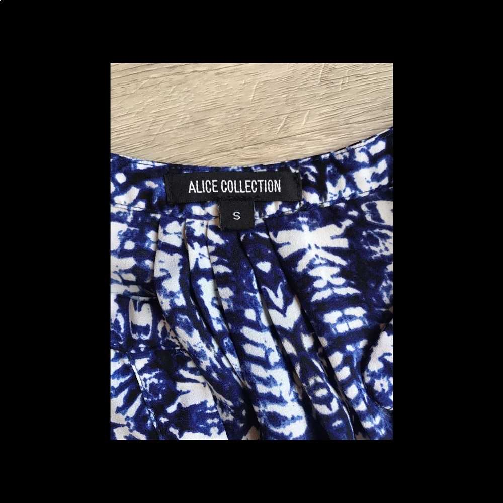 Blue Patterned Tank - Picture 2 of 2